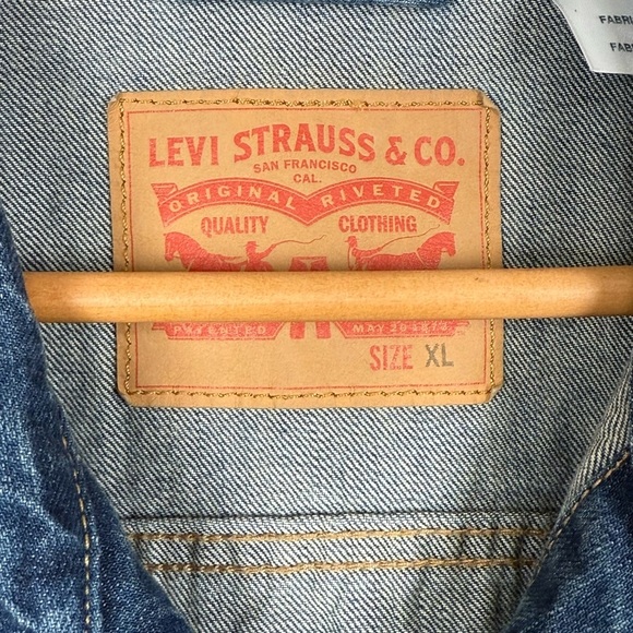 Levi's Blue Denim Jacket - Picture 9 of 14